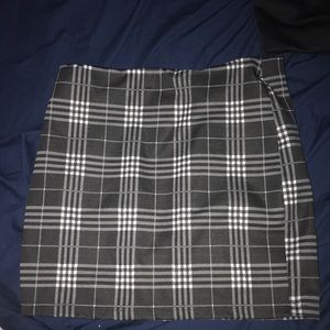 Small Plaid Skirt from Lovetree